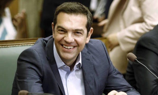 Ομολογία Τσίπρα στο υπουργικό συμβούλιο για μείωση συντάξεων και αφορολόγητου